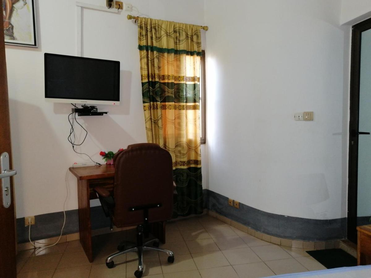 Marys Guest House Lomé Zewnętrze zdjęcie