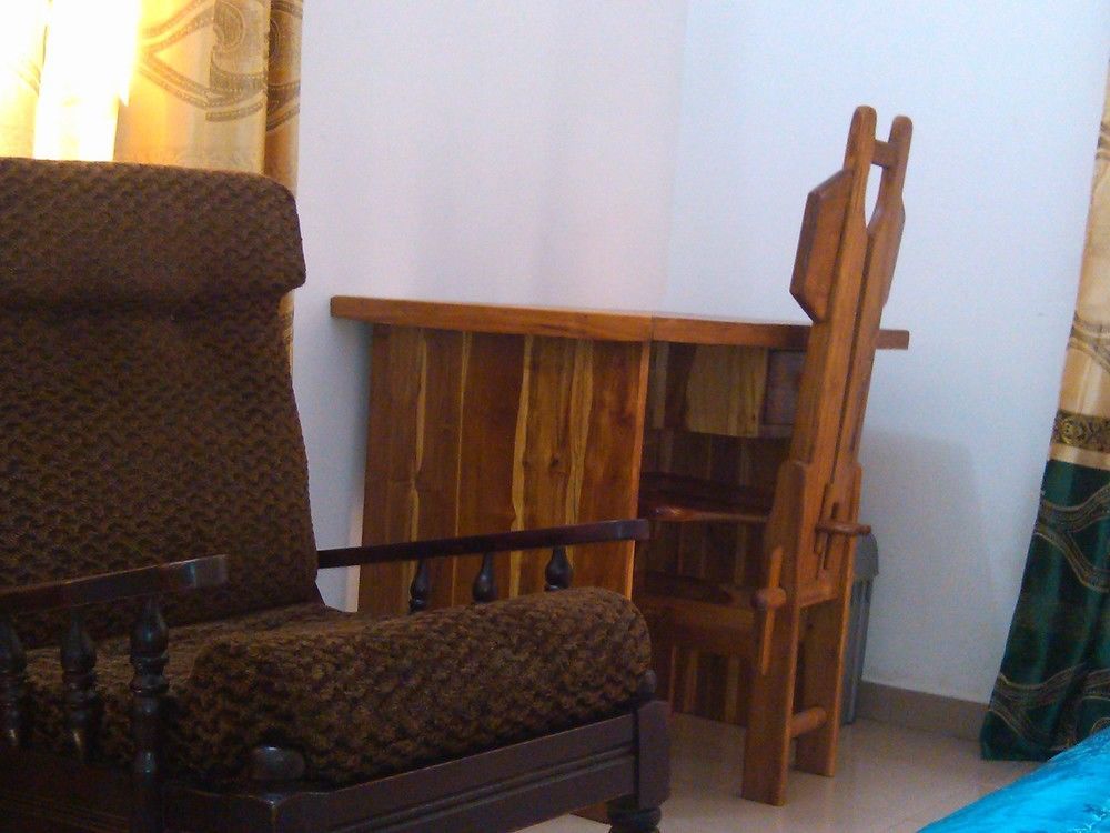 Marys Guest House Lomé Zewnętrze zdjęcie